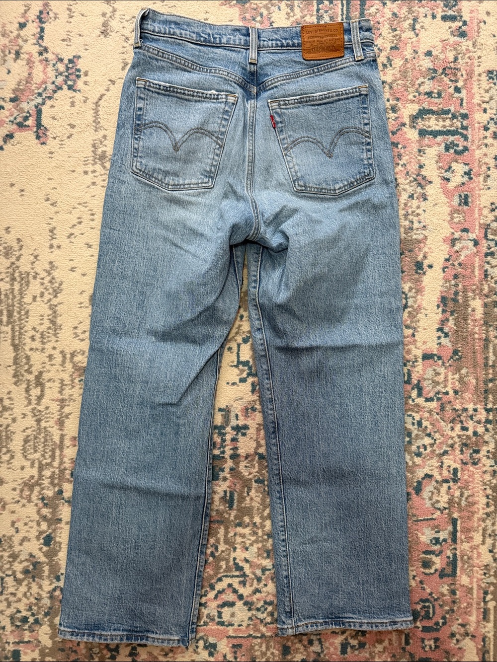 Levi’s Ribcage Straight - Picture 4 of 4